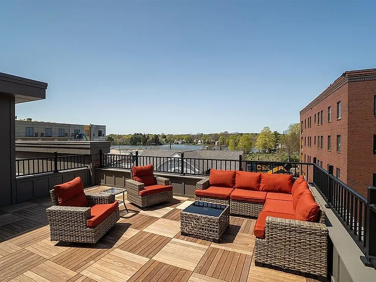 238 Deer St #206 — Photo 6