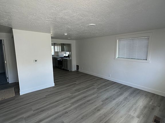 2nd image of 164 4th St