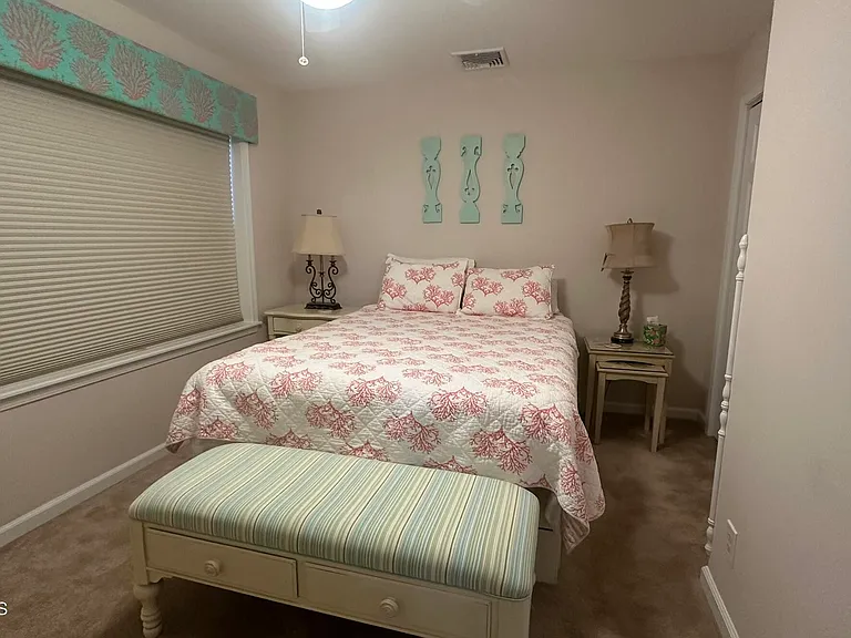59 Weaver Dr — Photo 23