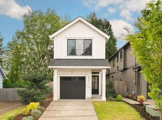 8454 N Seward Ave, Portland, OR 97217
