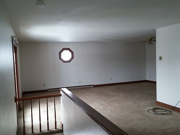 5th image of 1104 Hackberry Dr #3