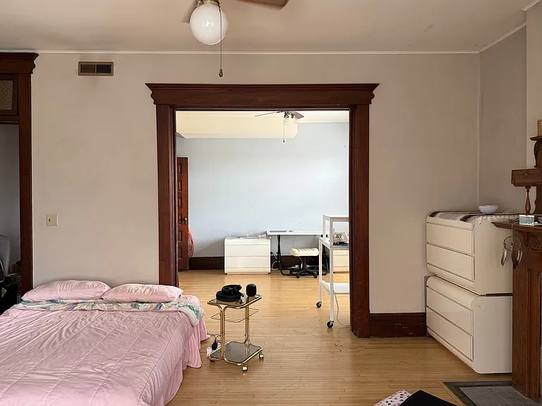 52 E Court St #3E — Photo 13