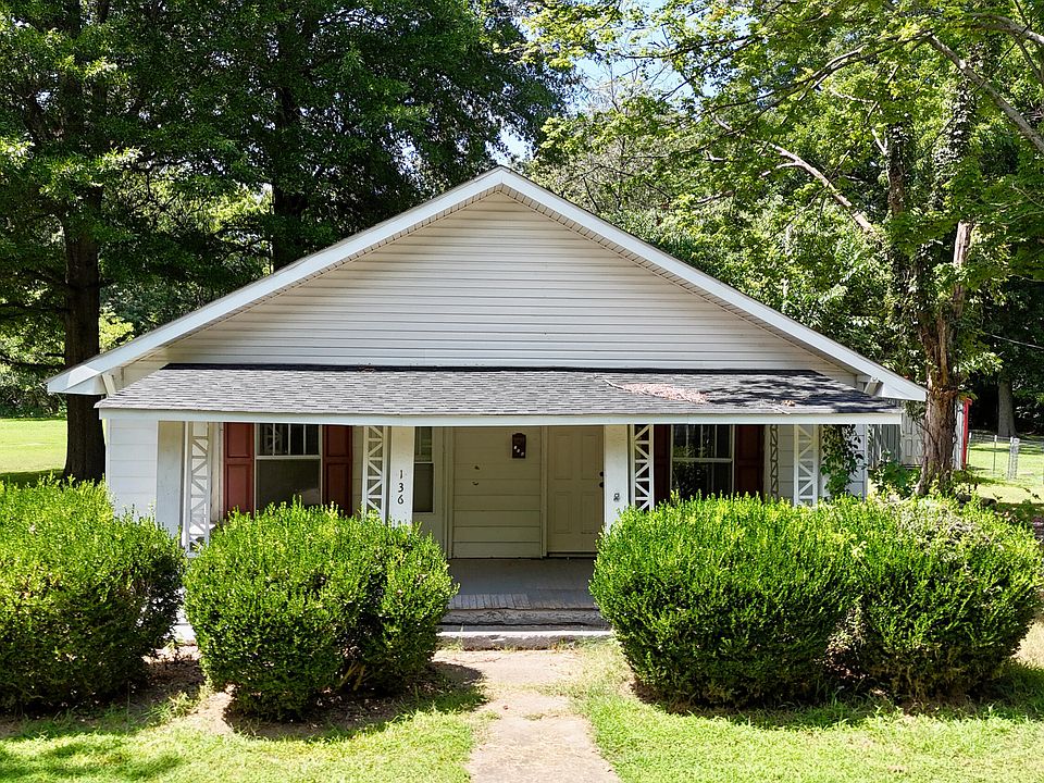 1st image of 136 Fulton St
