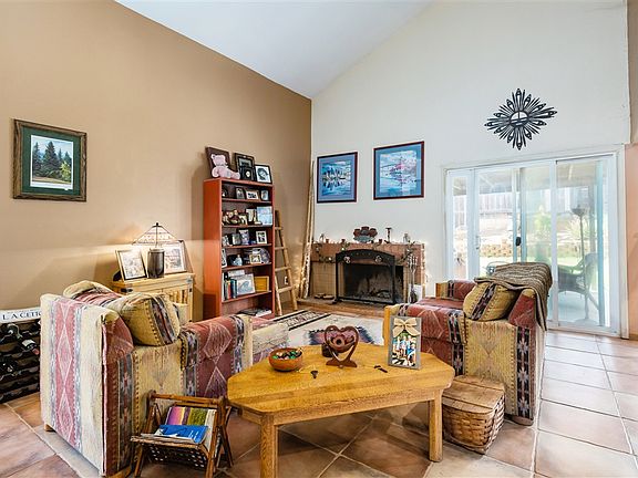 3rd image of 10346 Aquilla Dr