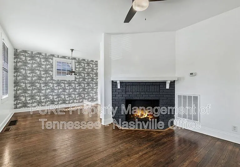 1309 Jones St — Photo 19
