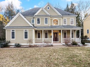 18 Normandy Rd, Lexington, MA 02421