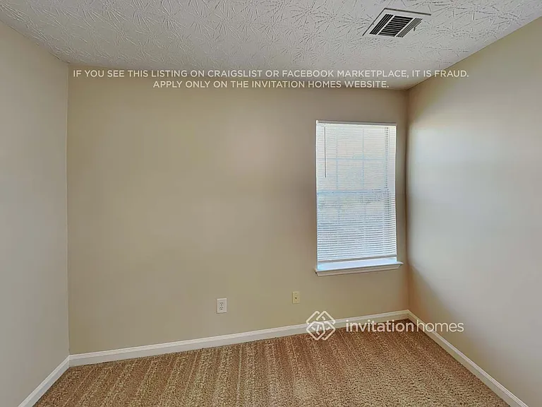 324 Springbottom Ct — Photo 12