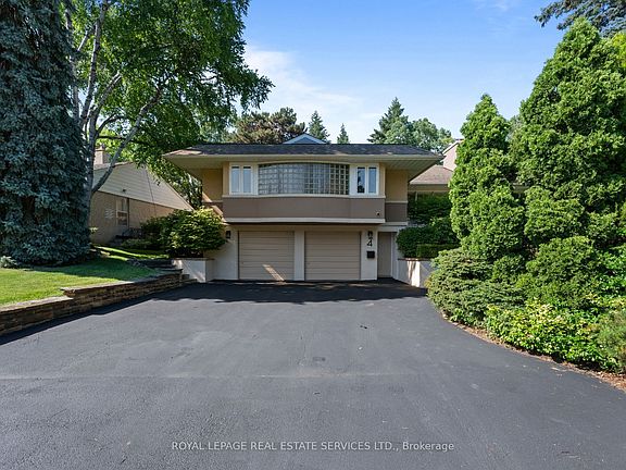 2nd image of 4 Prince George Dr