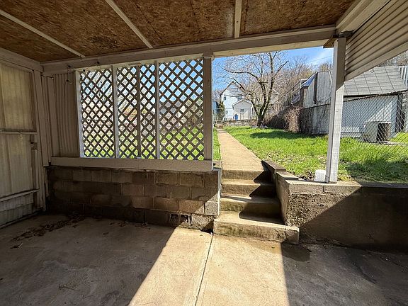3rd image of 103 Ashton Ave