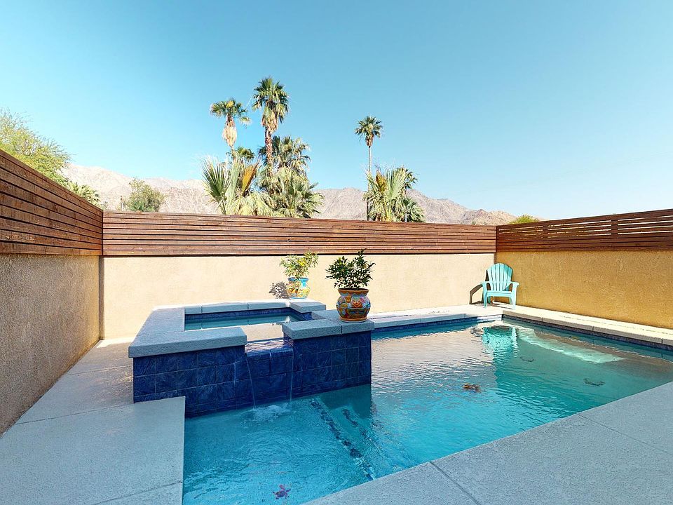 1st image of 52040 Avenida Velasco