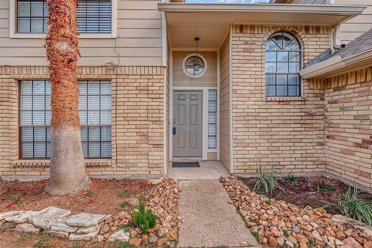 Building Photo - 703 Turtle Creek Dr