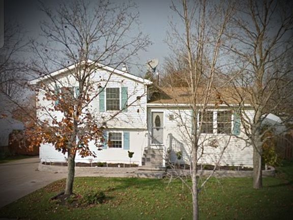 2nd image of 14 Crofton Dr