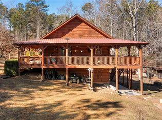 32 Vineyard Rd, Dallas, GA 30132