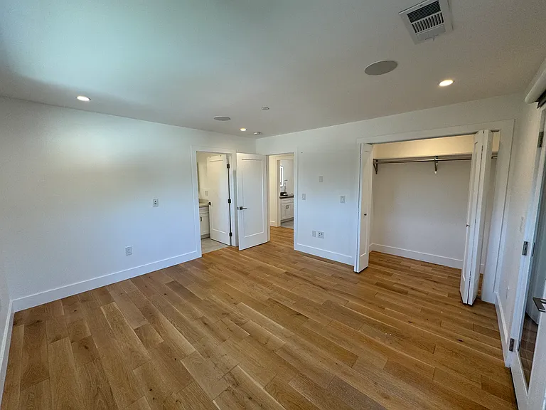 429 N Lomita St — Photo 19