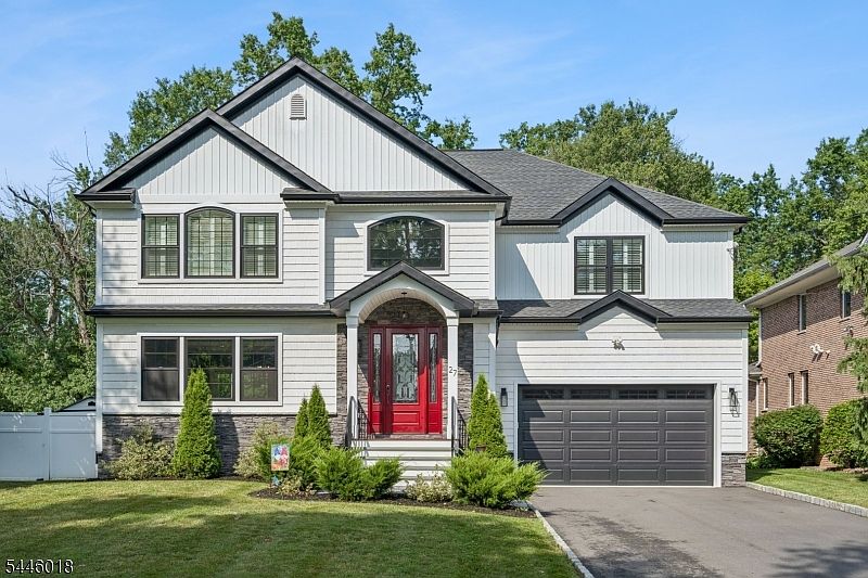 1st image of 27 Brookside Ter