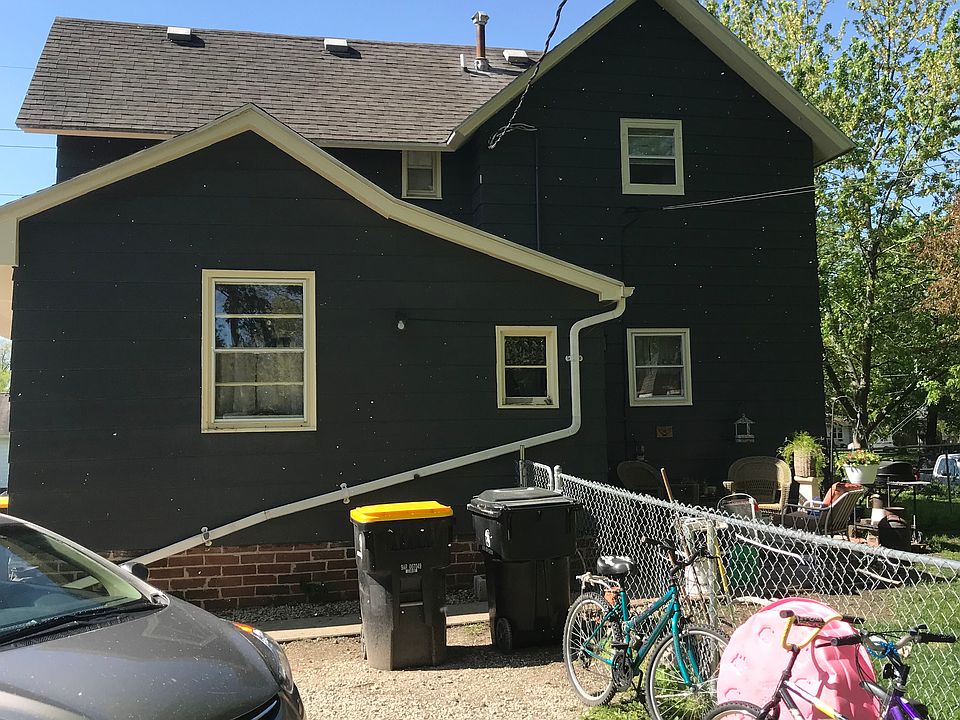 2nd image of 1312 Prairie St