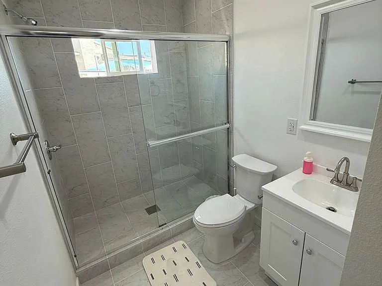 220 Sequoia Ave — Photo 24