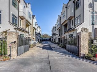 2122 Blalock Rd #B, Houston, TX 77080