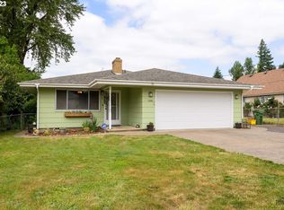 1226 Tyler Ave, Cottage Grove, OR 97424