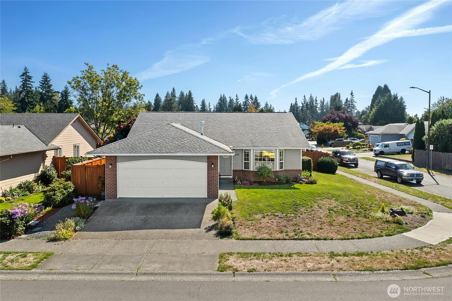 5316 139th Place NE photo 1