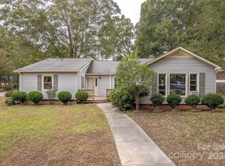 6201 Stoney Ridge Dr, Indian Trail, NC 28079