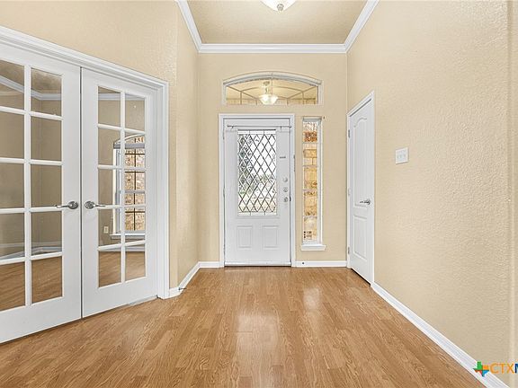 3rd image of 115 Squire Loop