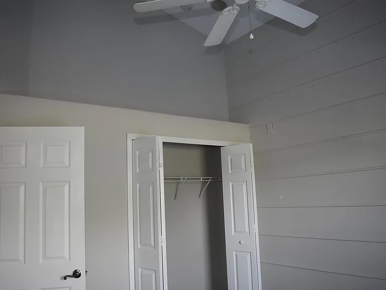 2415 Sabastian St — Photo 27
