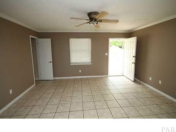 5th image of 4913-4915 Yacht Harbour Cir