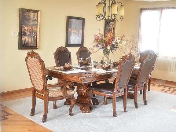 5th image of 4851 Dartry Dr