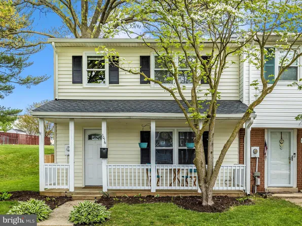 1016 Peach Orchard Ln, Brunswick, MD 21716