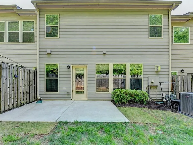 7245 Heritage Oak Ct — Photo 58