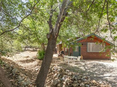 628 Leonard Ln, Sugarloaf, CA, 92386