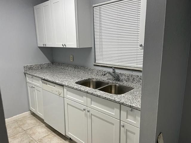 1st image of 2543 Leeward Way