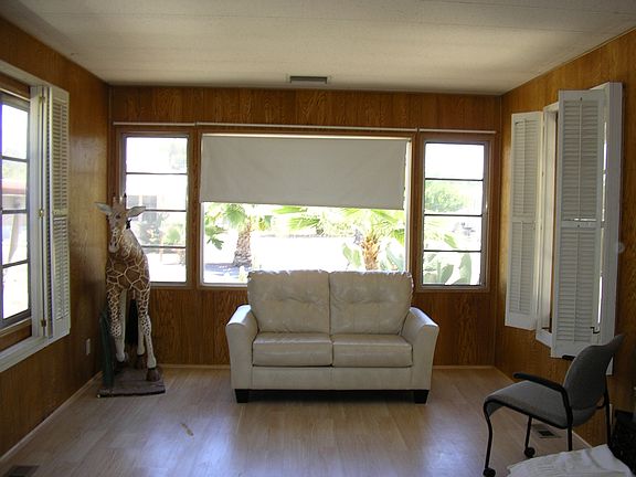 3rd image of 3115 N Fairview Ave Unit 34