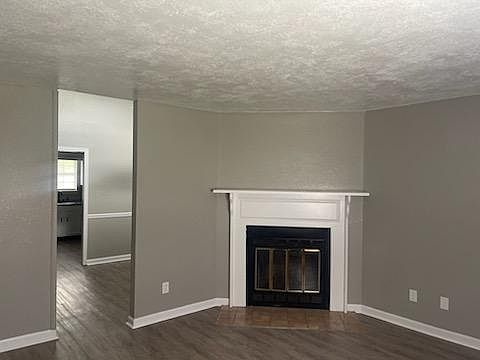 2nd image of 6926 Glen Errol Way
