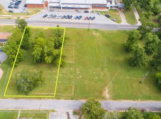 2002 Leonard Ave, Albany, GA 31705