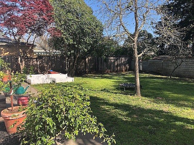 2nd image of 3176 Rocklin Dr