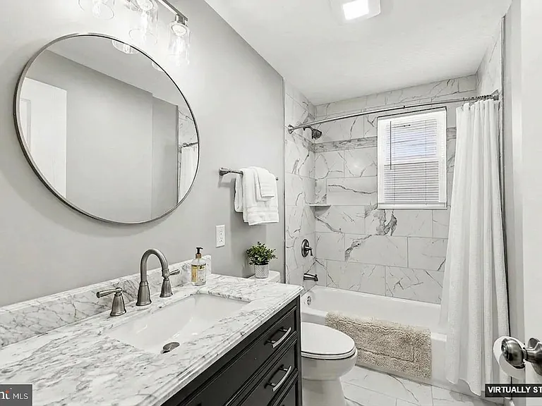 9135 Cuckold Point Rd — Photo 8
