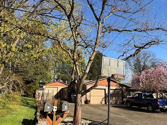 3rd image of 13360 SW 76th Ave