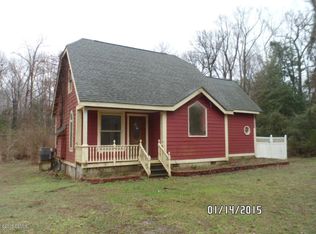 152 Country Club Ln, Newport, NC 28570