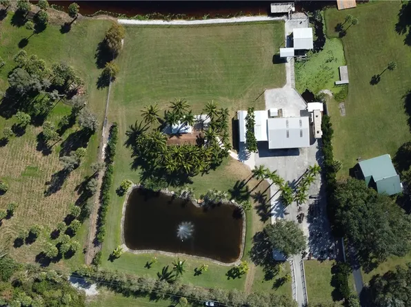 3342 County Road 721 Loop, Moore Haven, FL 33471