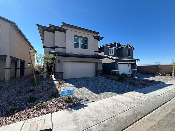 2nd image of 1149 Blue Lovebird St