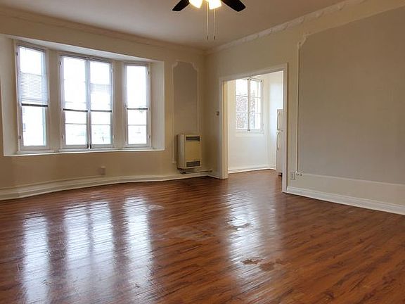 2nd image of 849 S Gramercy Dr #402