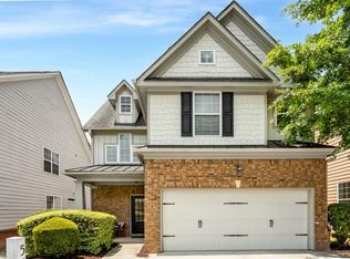 5710 Chatham Cir, Norcross, GA 30071