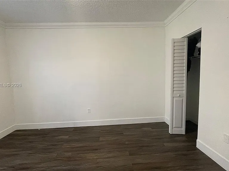 1043 NW 2nd St #9 — Photo 10