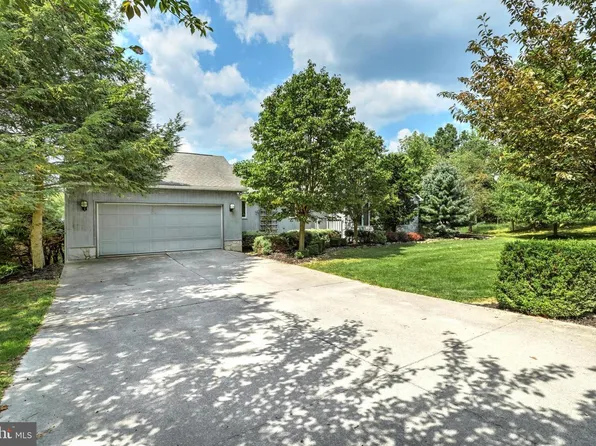 5 James Trl, Gettysburg, PA 17325