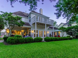 718 Sandpiper Dr, Sugar Land, TX 77478