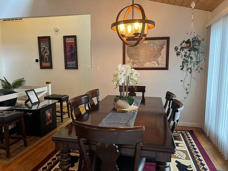 Brenda Ln — Photo 4