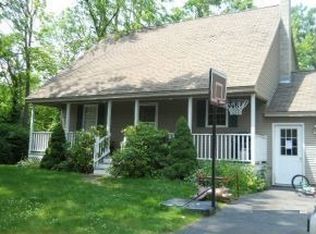 105 Worthley Rd, Bedford, NH 03110