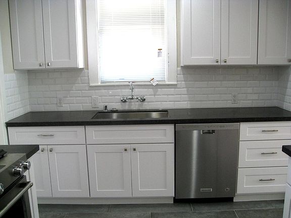 3rd image of 2649 Portola Way